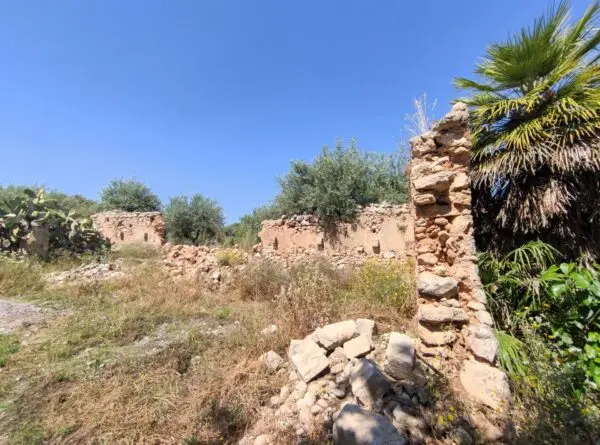 Rustico/Casale via Contrada Volpiglia Snc, Noto