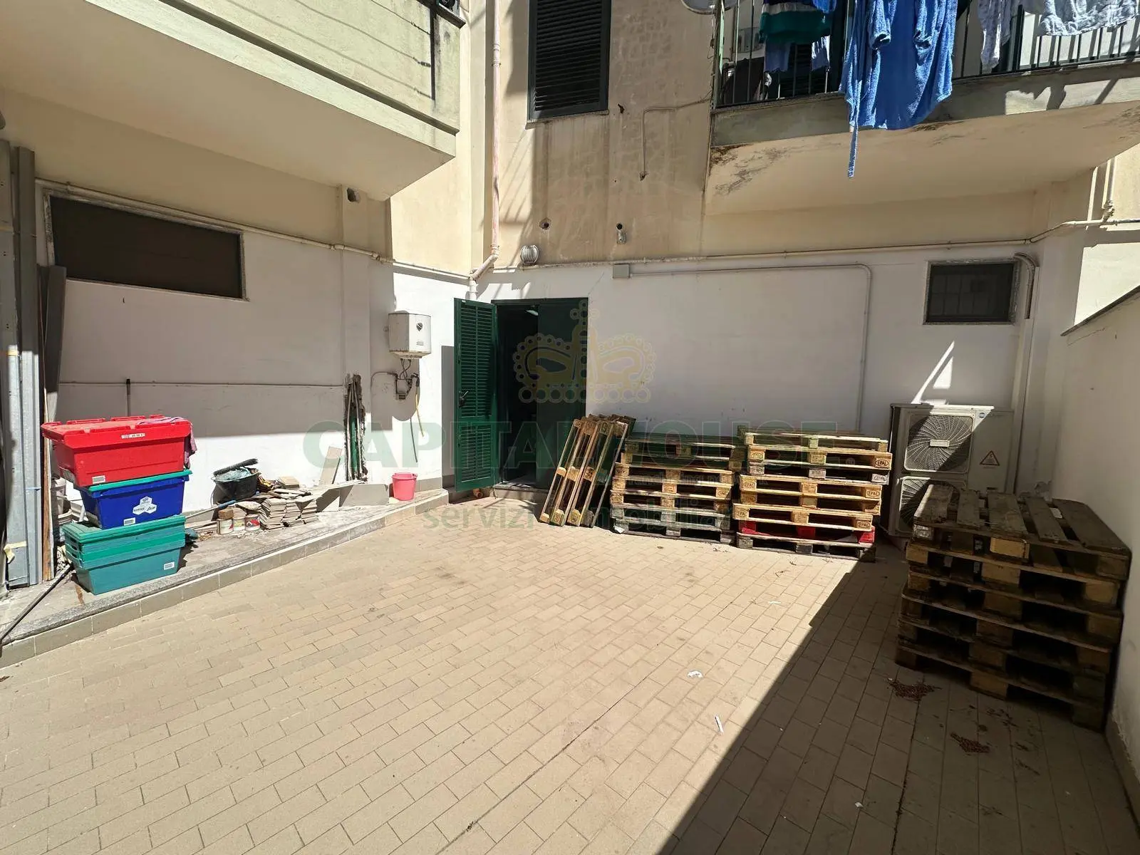 Immagine per Locale Commerciale in vendita a Massa di Somma via piano del principe 