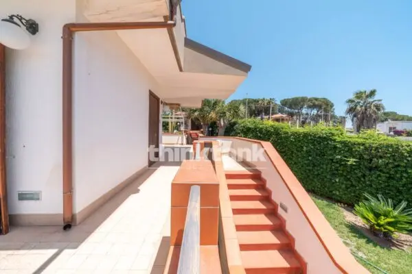 Villa via Delle Costellazioni 2, Siracusa