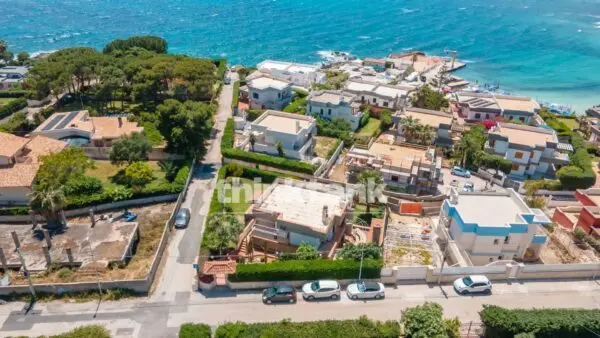 Villa via Delle Costellazioni 2, Siracusa