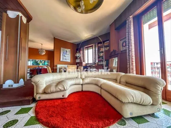 Appartamento via Alcide De Gasperi, Catania