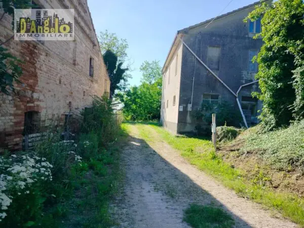 Azienda Agricola strada Provinciale 73, Castignano