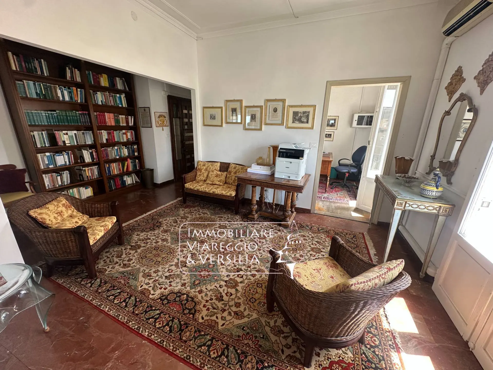 Immagine per Appartamento in vendita a Viareggio viale Carducci 30