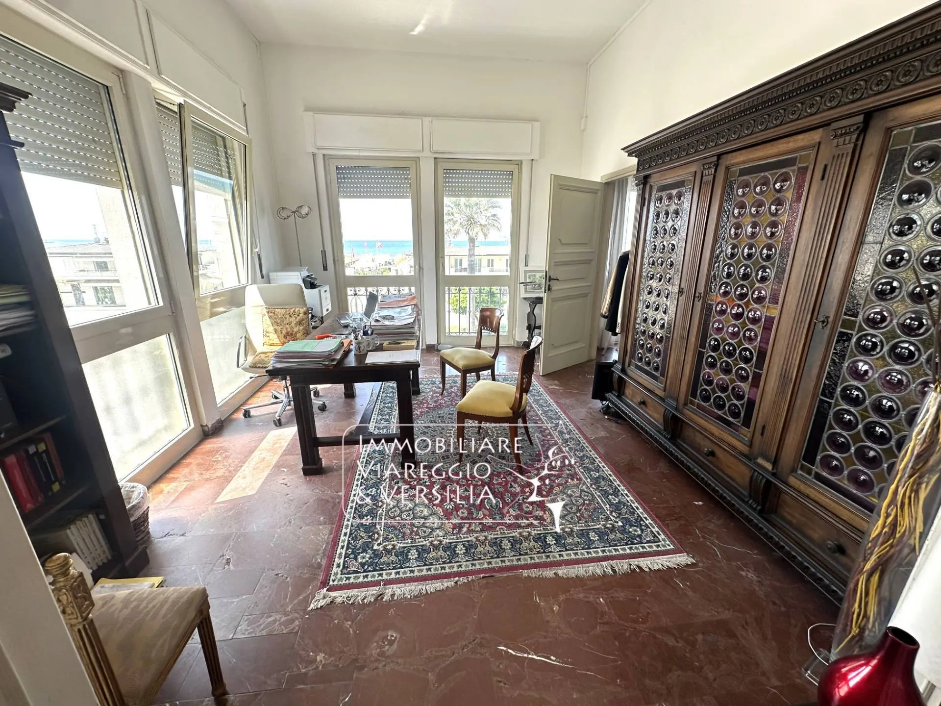 Immagine per Appartamento in vendita a Viareggio viale Carducci 30