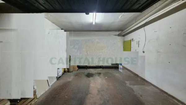 Box / Posto Auto via, Casagiove