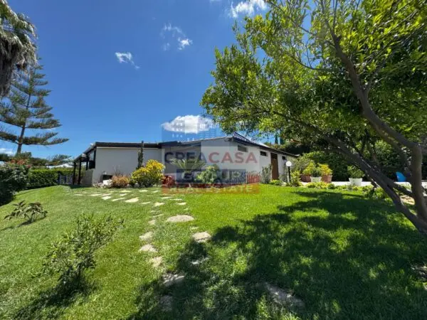 Villa via Sp 172, Riesi