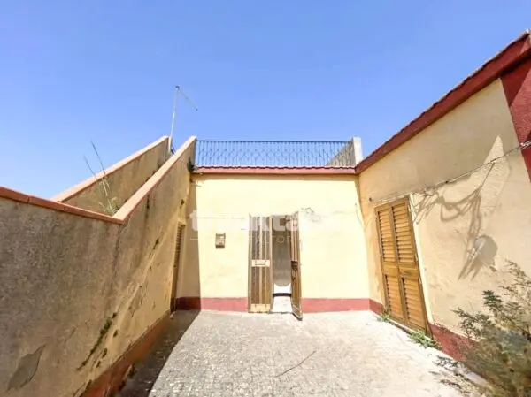 Villa via Roma, Villarosa
