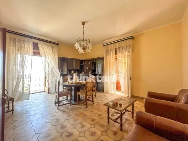 Villa via Erbitea, Villarosa