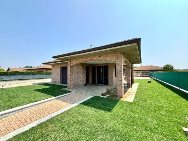 Villa via, Alessandria