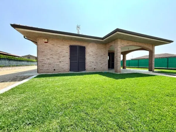 Villa via, Alessandria