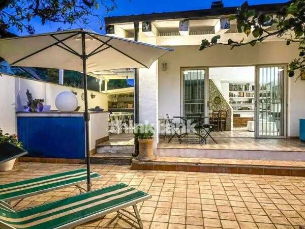 Villa via Eraclea Minoa, Cattolica Eraclea