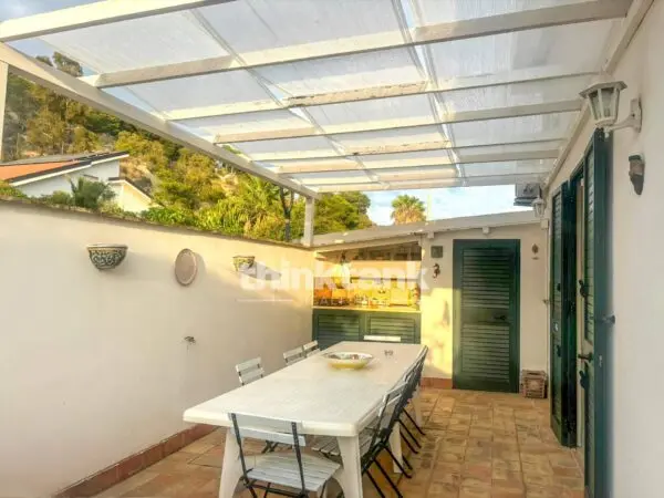 Villa via Eraclea Minoa, Cattolica Eraclea