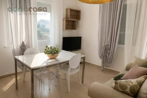 Appartamento via Donizetti, Riccione