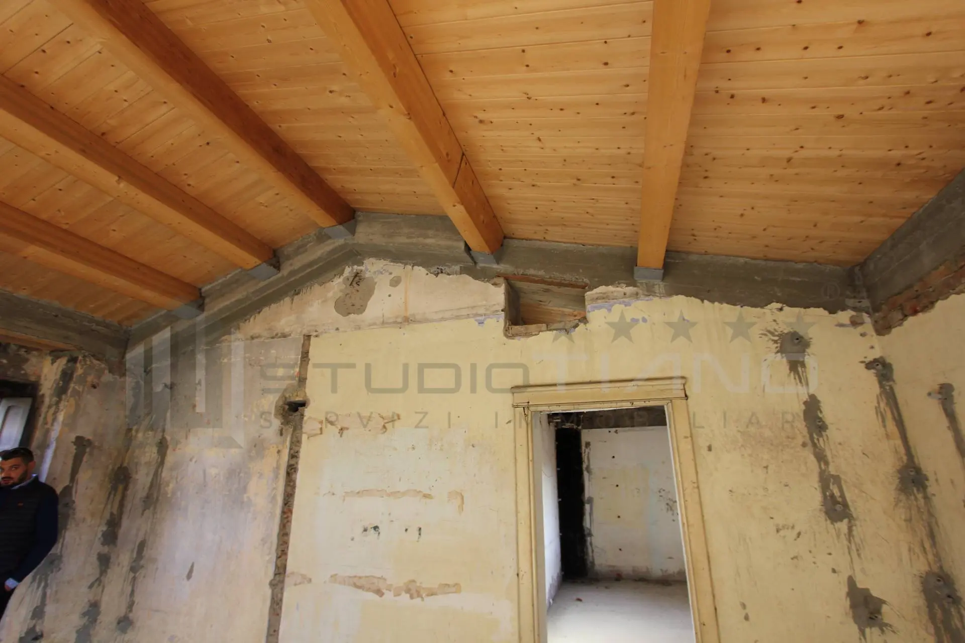 Immagine per Casa indipendente in vendita a Rogliano VIA ANTONIO GUARASCI 19/23
