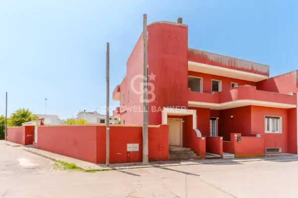 Villa via Livorno 76, Miggiano