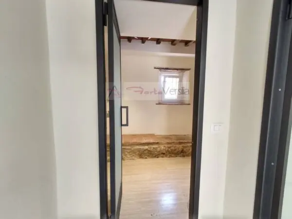 Casa Indipendente via, Pietrasanta