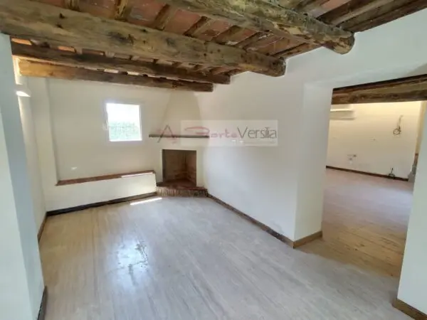 Casa Indipendente via, Pietrasanta