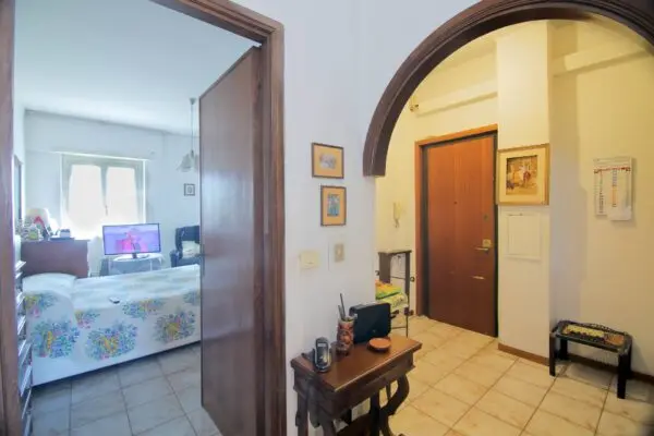 Appartamento via Rivisondoli 47, Roma