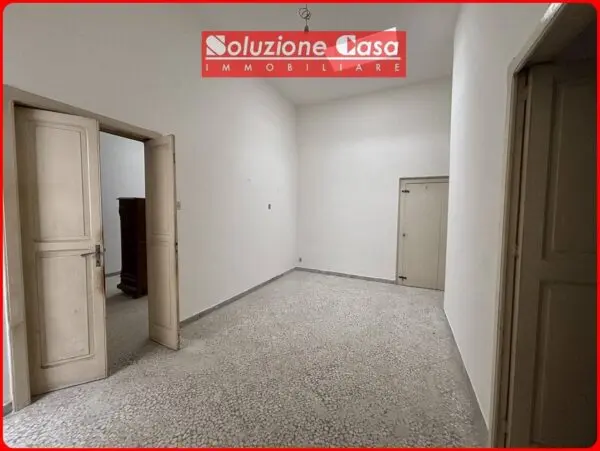 Appartamento via Kennedy, Canosa Di Puglia