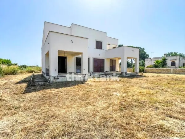 Villa via Del Faro Massolivieri, Siracusa