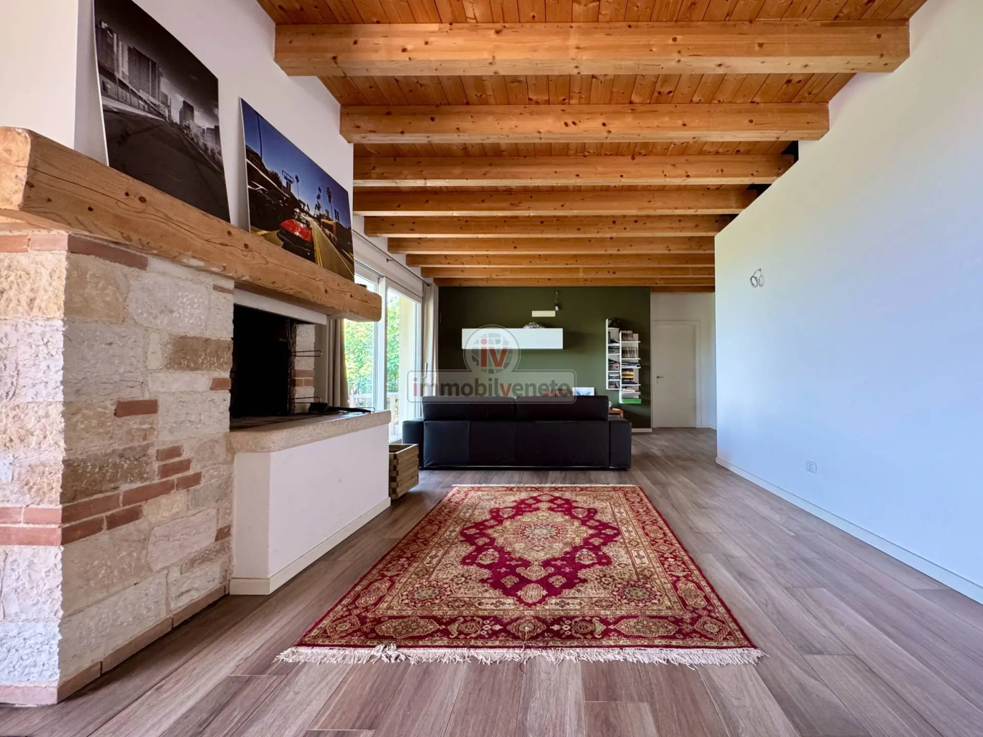 Immagine per Casa indipendente in vendita a Valdastico VIA GROTTE 