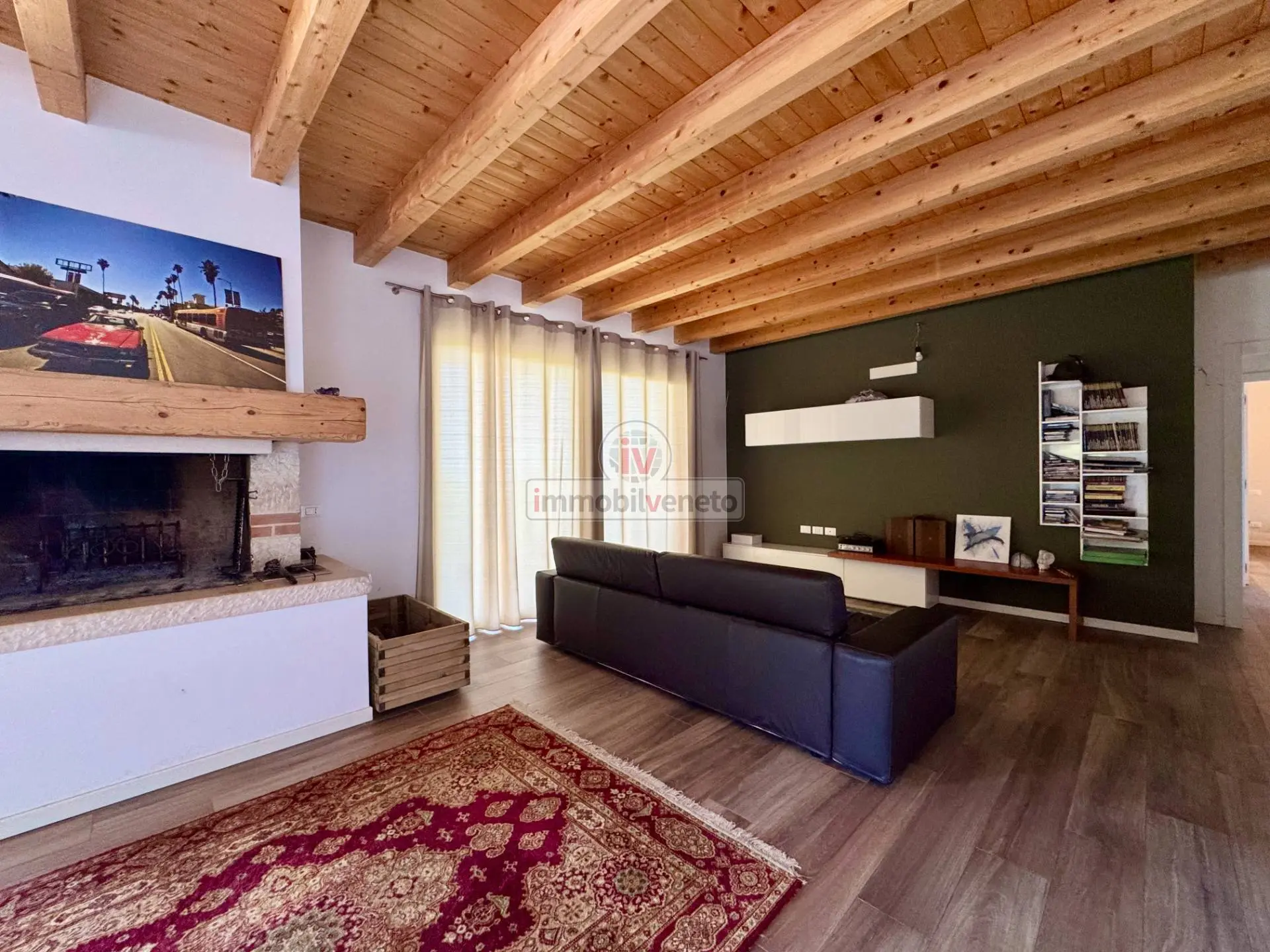 Immagine per Casa indipendente in vendita a Valdastico VIA GROTTE 