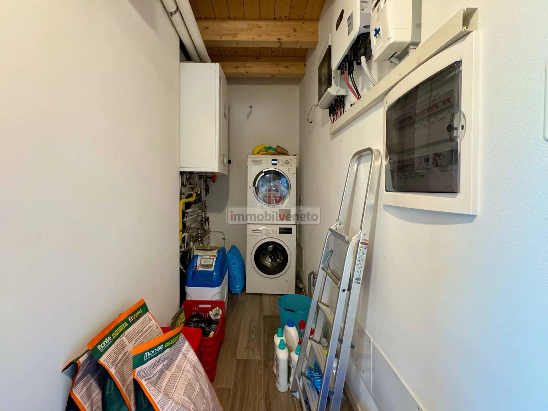 Immagine per Casa indipendente in vendita a Valdastico VIA GROTTE 