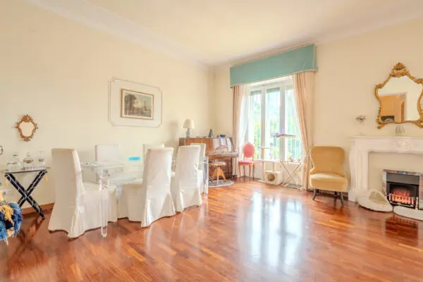 Appartamento via Nerola 16, Roma