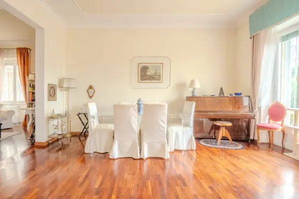 Appartamento via Nerola 16, Roma