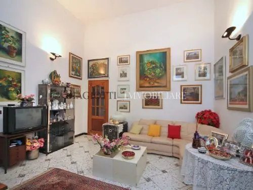 Appartamento via Del Fante, Livorno