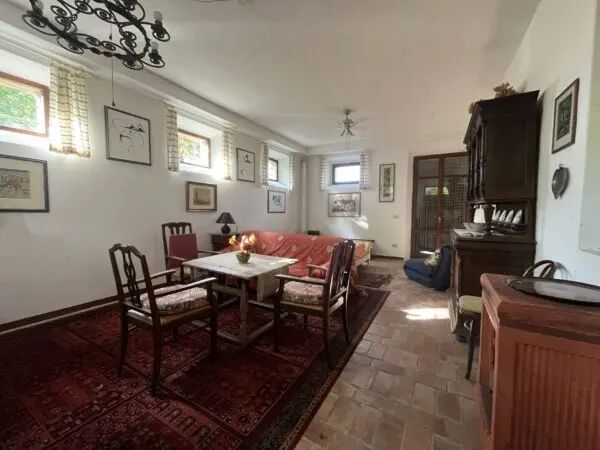 Villa Trifamiliare via Contrada Colle, Montecarotto