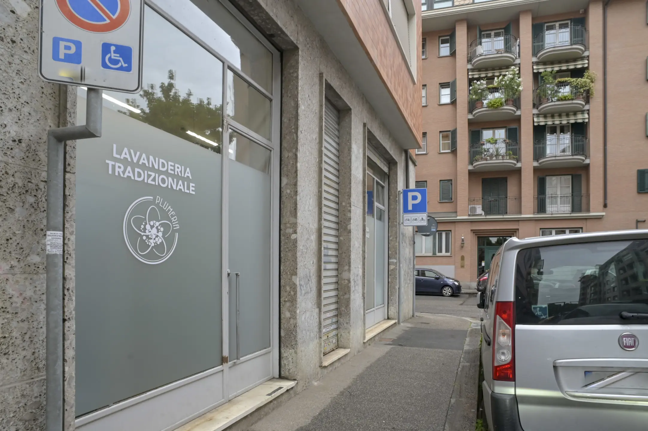 Immagine per Lavanderia in vendita a Torino via Avigliana 15