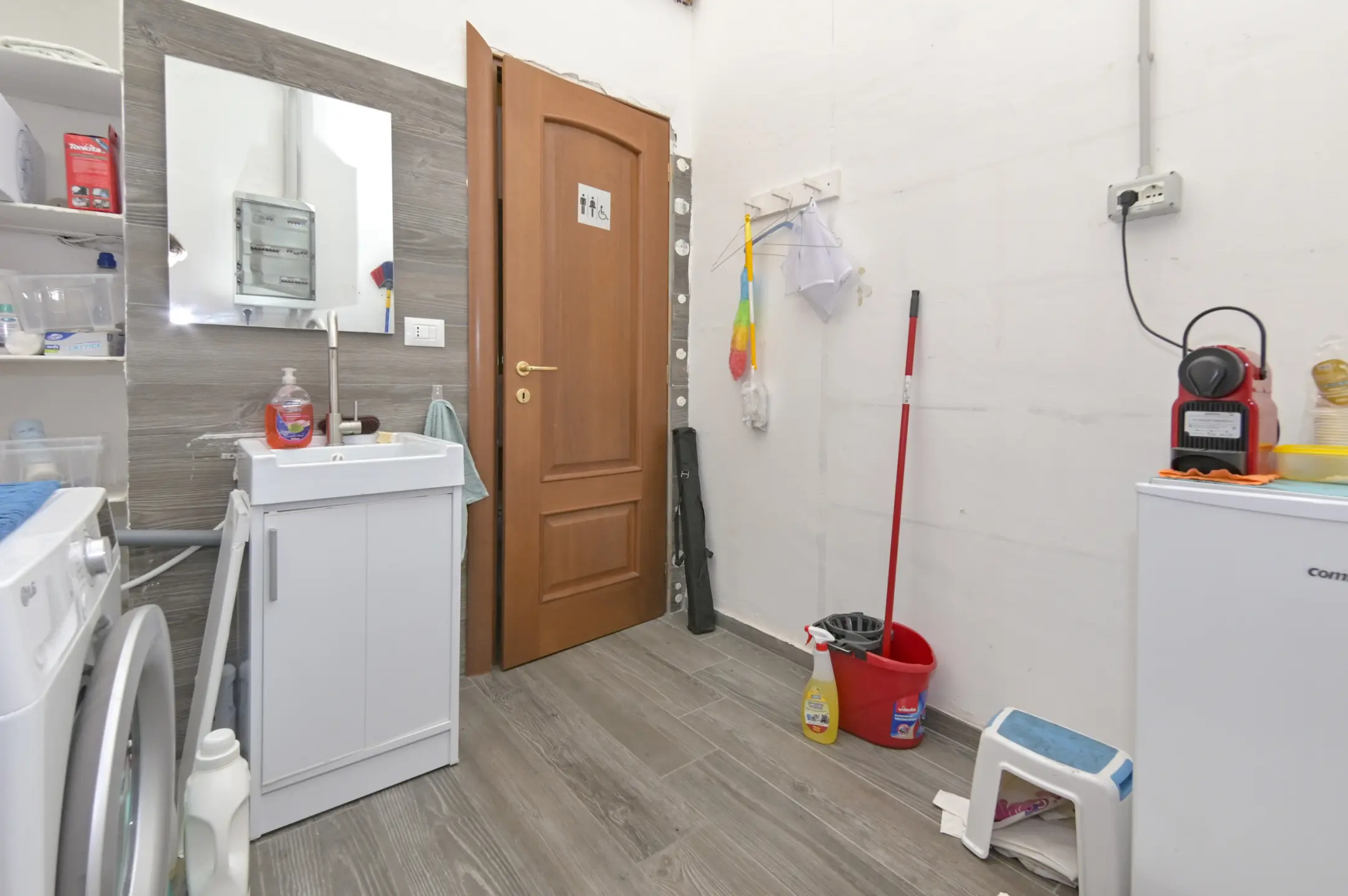 Immagine per Lavanderia in vendita a Torino via Avigliana 15