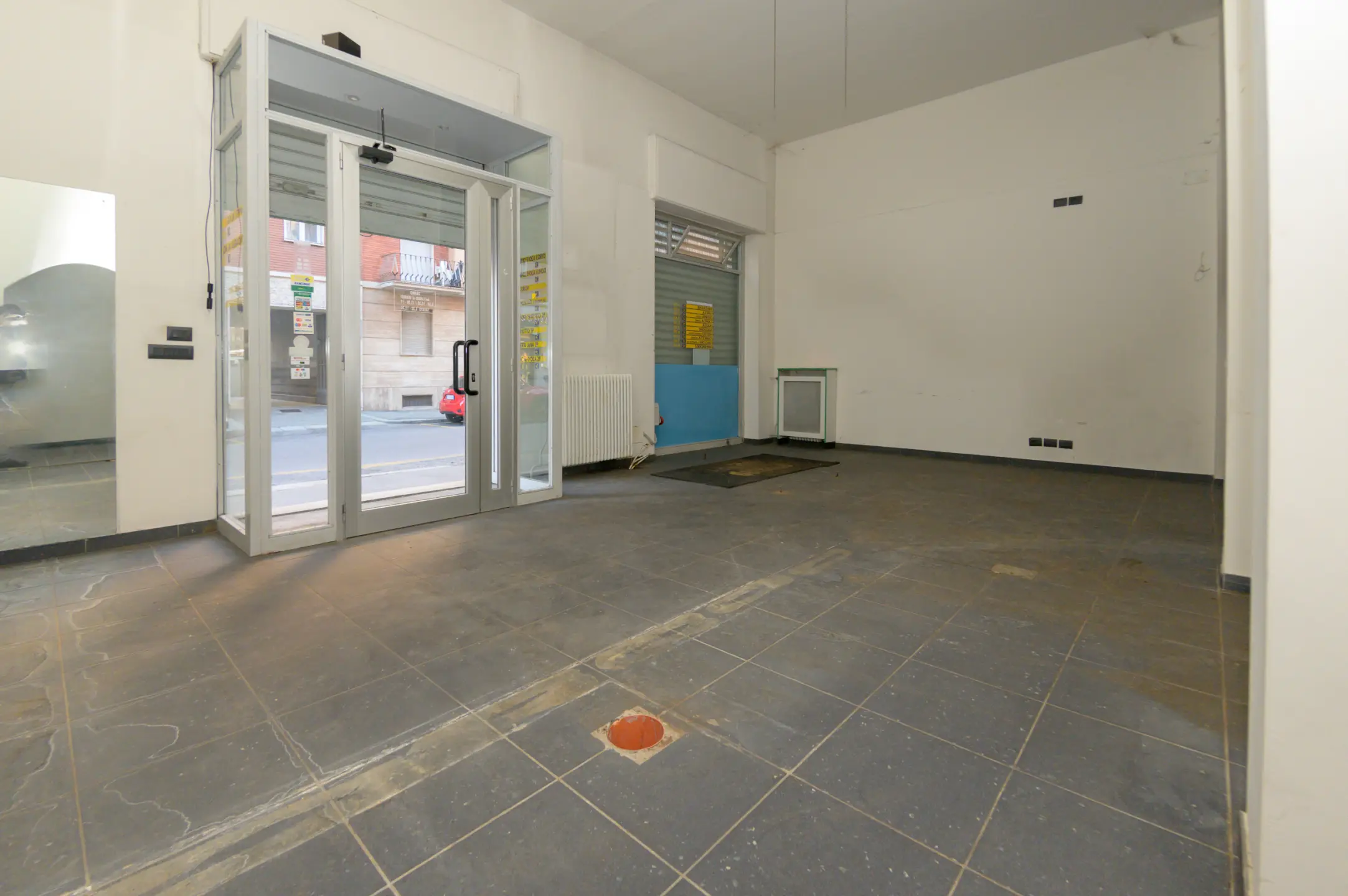 Immagine per Negozio in vendita a Torino via Emanuel 22