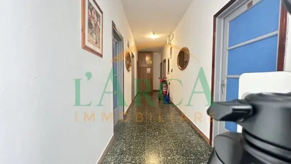 Albergo via Loden 6, Zone