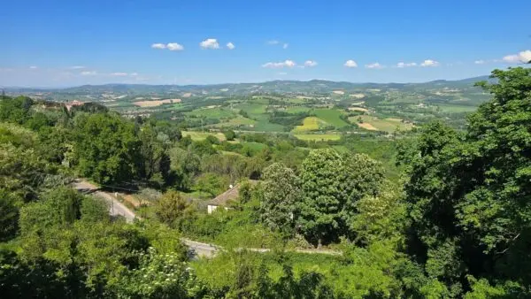 Appartamento via Cesia O Della Piana 30, Todi
