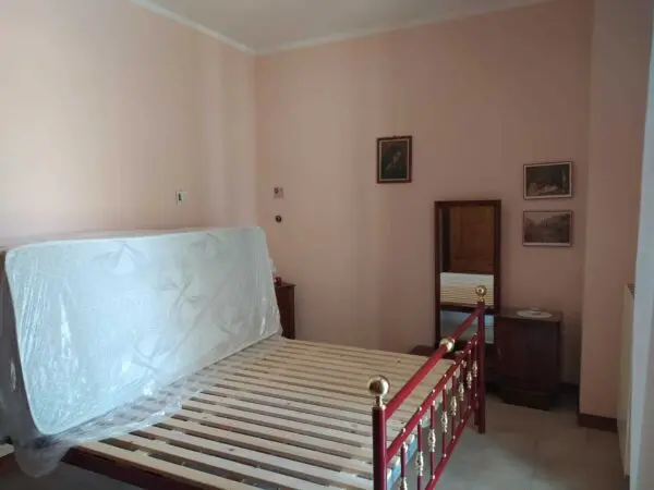 Villa Bifamiliare piazza Panfili, Guardea