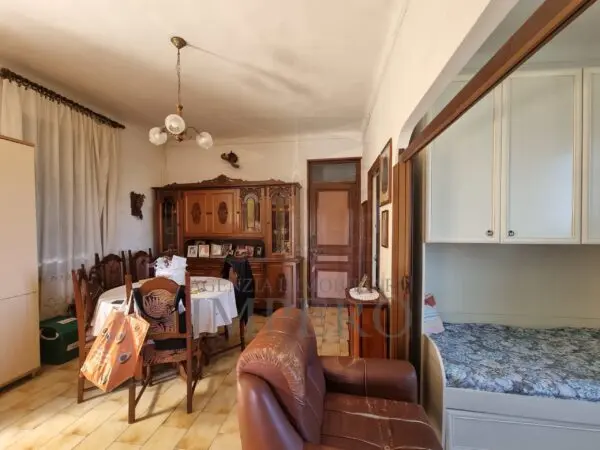 Villa Bifamiliare via Madonna Delle Virtú 10, Ventimiglia