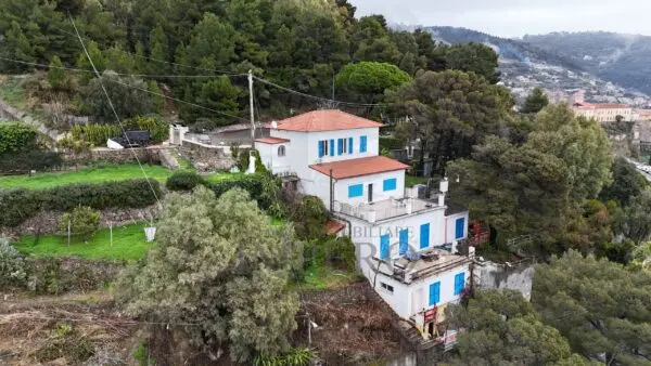 Villa 16, Ventimiglia