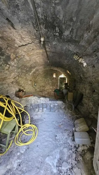 Rustico via Località Para, Airole