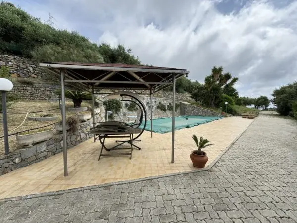 Villa Bifamiliare via Gramegna 7, Castellaro