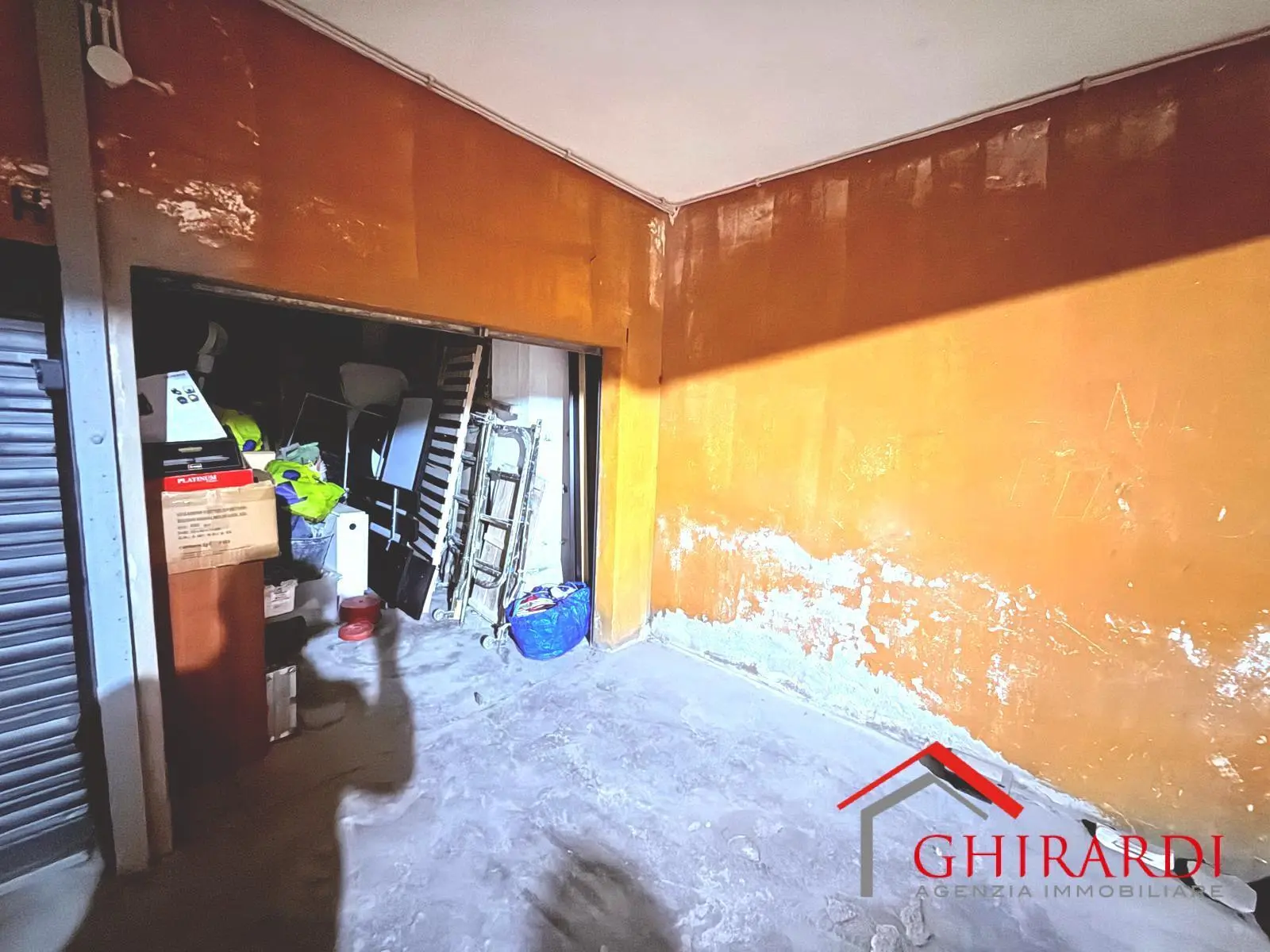 Immagine per Garage in vendita a Genova via Domenico Oliva 27 i