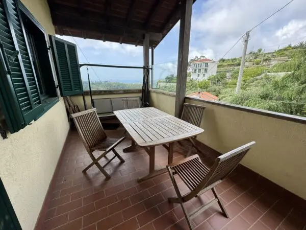 Villa Bifamiliare via Gramegna 7, Castellaro