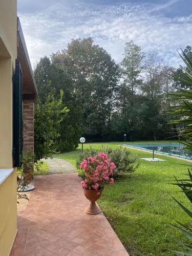 Villa via Palvotrisia 38, Castelnuovo Magra