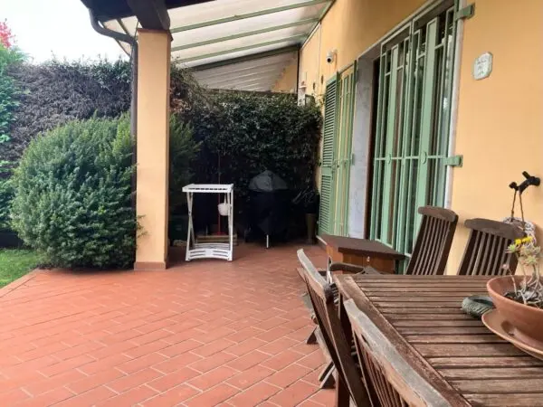 Villa A Schiera via Boettola Il Traversa Ii, Sarzana