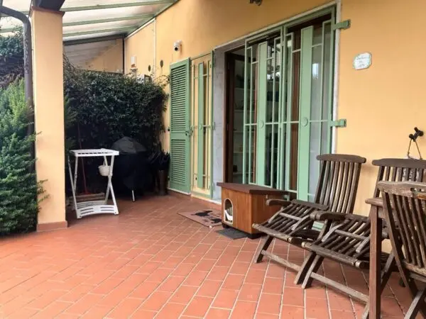 Villa A Schiera via Boettola Il Traversa Ii, Sarzana