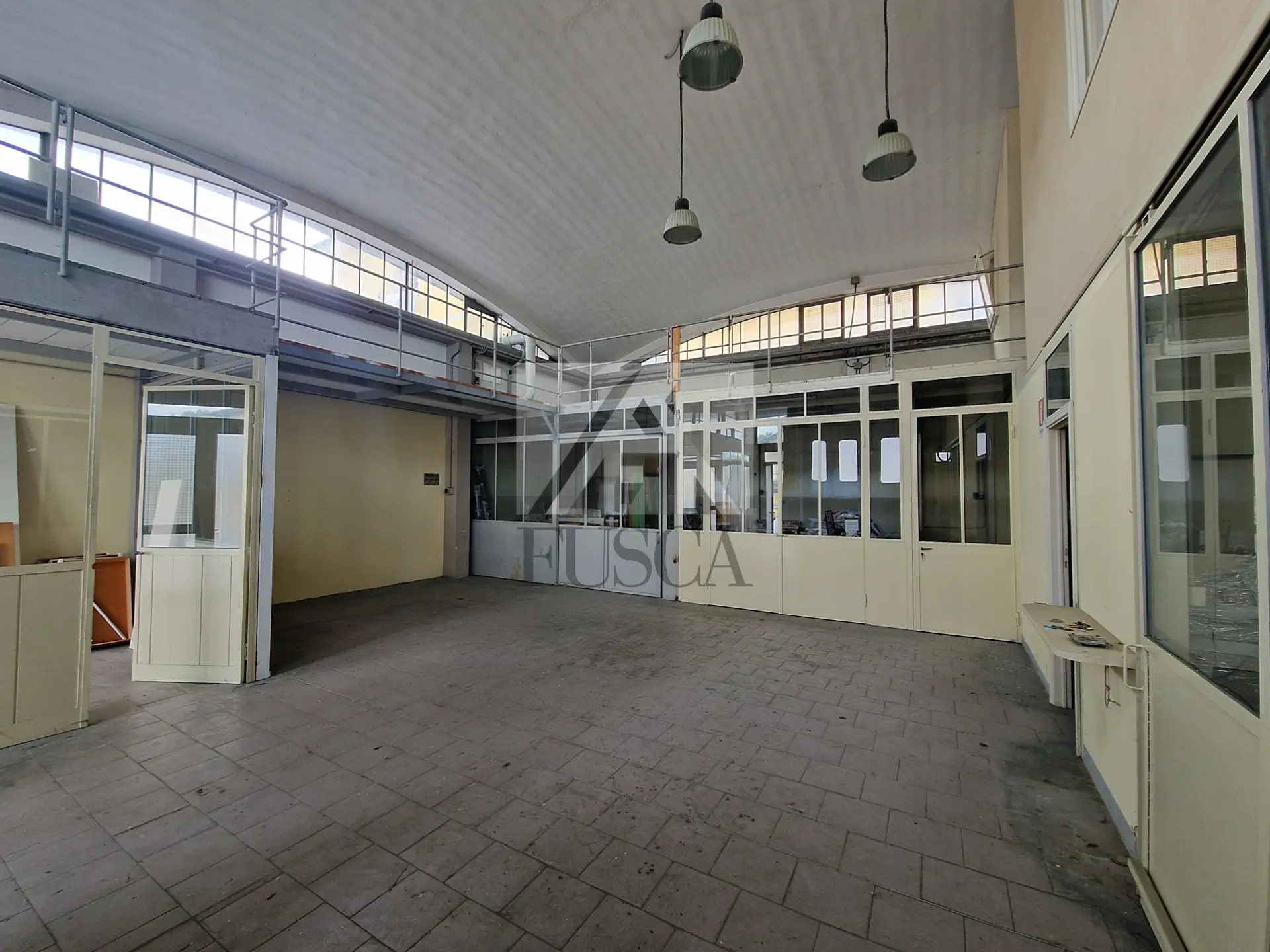 Immagine per Commerciale in affitto a Lucca via Puccetti