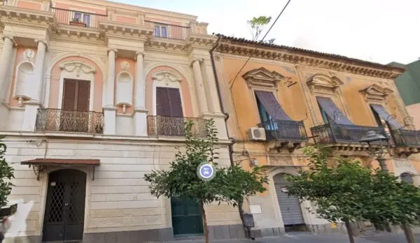 Appartamento via Vittorio Emanuele 151, Aci Catena