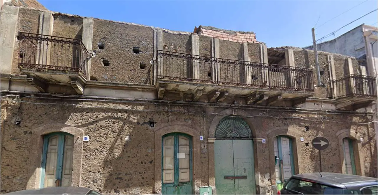 Immagine per Casa indipendente in asta a San Giovanni la Punta via Etna 96