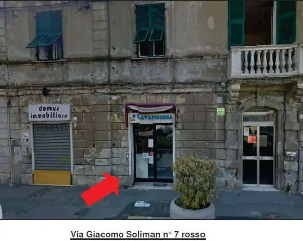 Negozio via Soliman 7 r, Genova